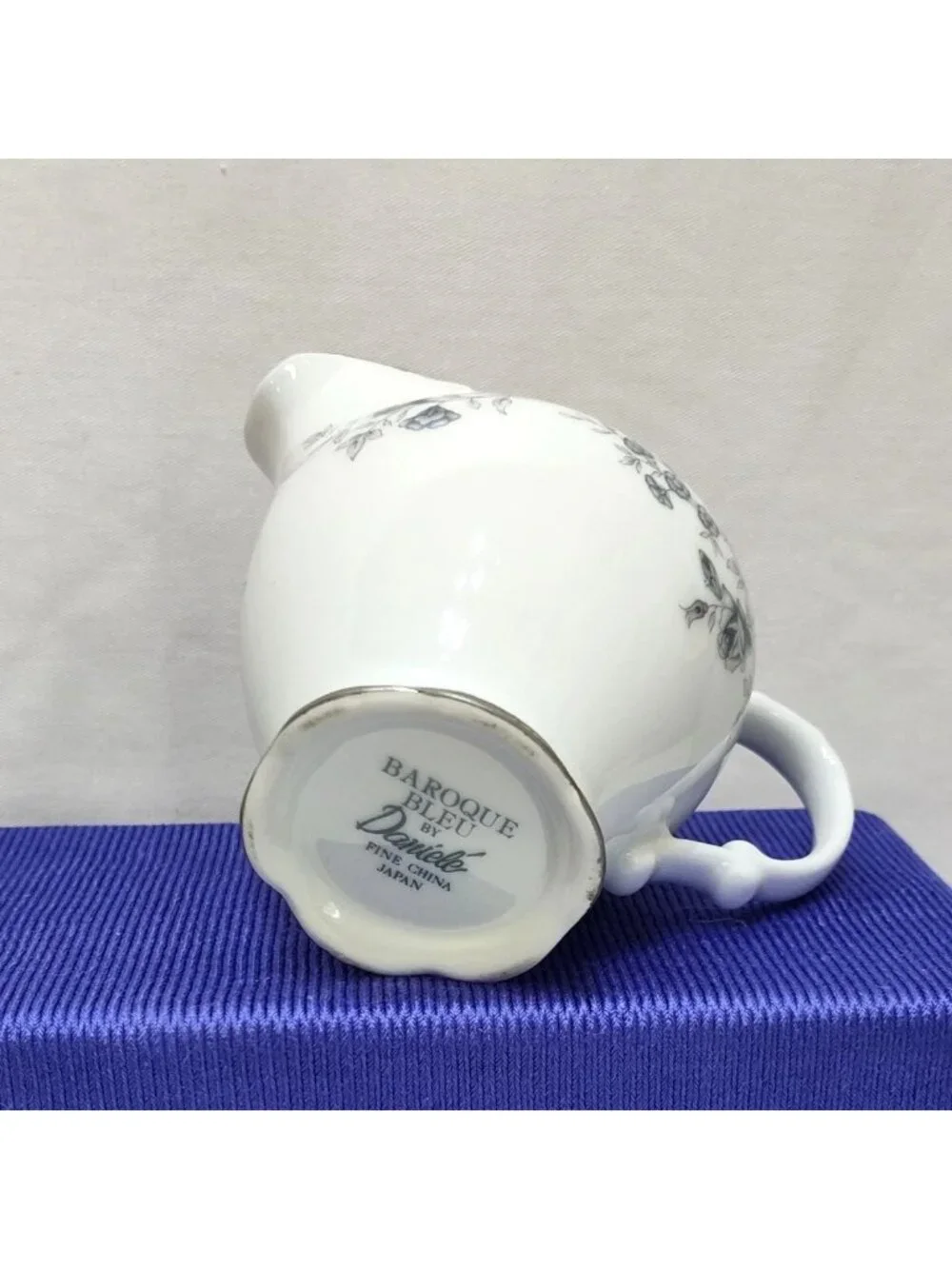 Baroque Bleu By Daniele Japan Fine China Creamer Scalloped Edge Silver Trim VTG